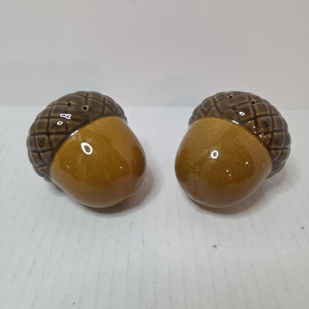 Acorn‎ Salt & Pepper Shaker Set Thanksgiving Fall Autumn